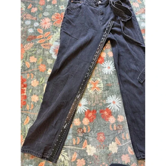 Zara Women High Waisted Straight Leg Jeans Faded Black Tie Waist Size 8 - Picture 3 of 4
